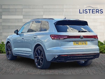 Used Volkswagen Touareg 2024 for sale - 76111225: Photo 3
