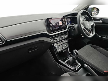 Used Volkswagen T-Cross 2024 for sale - 75929383: Photo