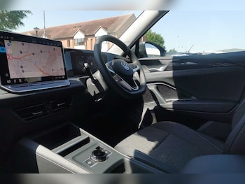 Used Volkswagen Tiguan 2025 for sale - 76110589: Photo 2