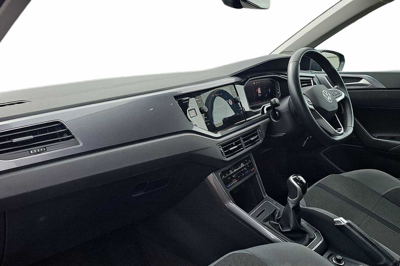 Used Volkswagen Polo 2021 for sale - 76110981: Photo 2