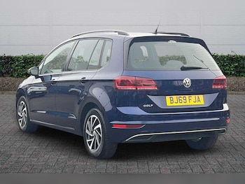 Used Volkswagen Golf SV 2019 for sale - 77725392: Photo
