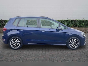 Used Volkswagen Golf SV 2019 for sale - 77725392: Photo