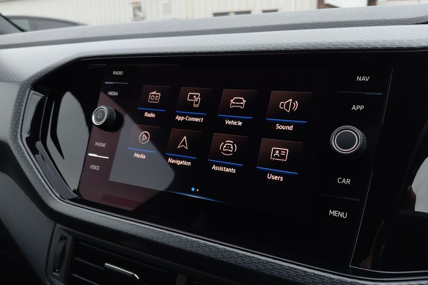 Used Volkswagen T-Cross 2023 for sale - 76410266: Photo 11