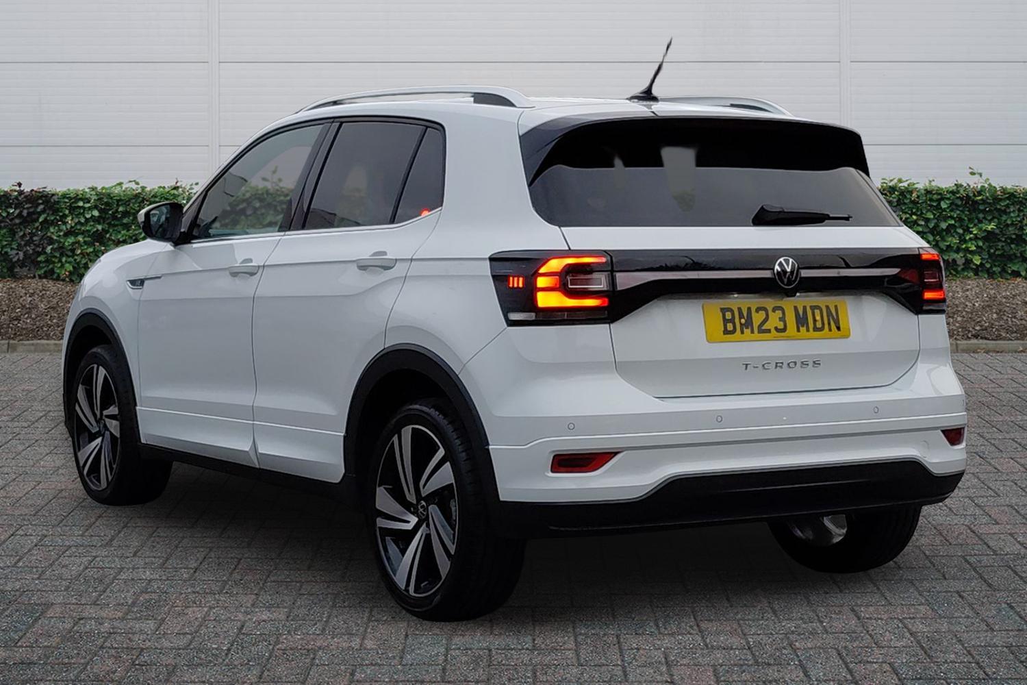 Used Volkswagen T-Cross 2023 for sale - 76410266: Photo 2