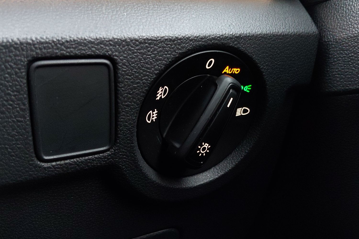 Used Volkswagen T-Cross 2023 for sale - 76410266: Photo 21