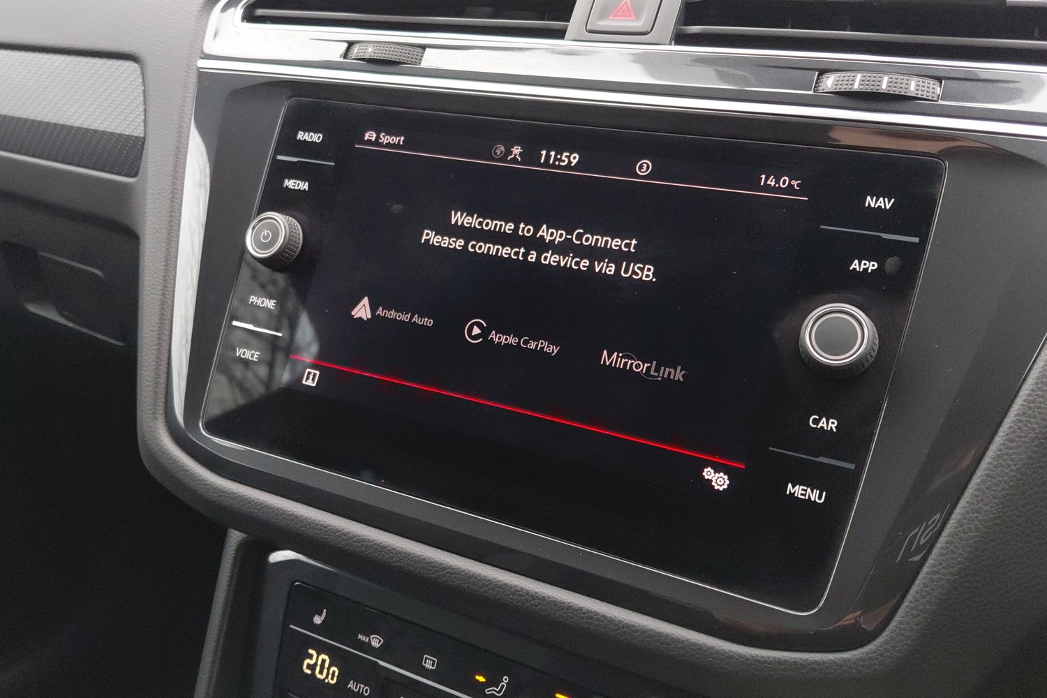 Used Volkswagen Tiguan 2023 for sale - 76888319: Photo 15