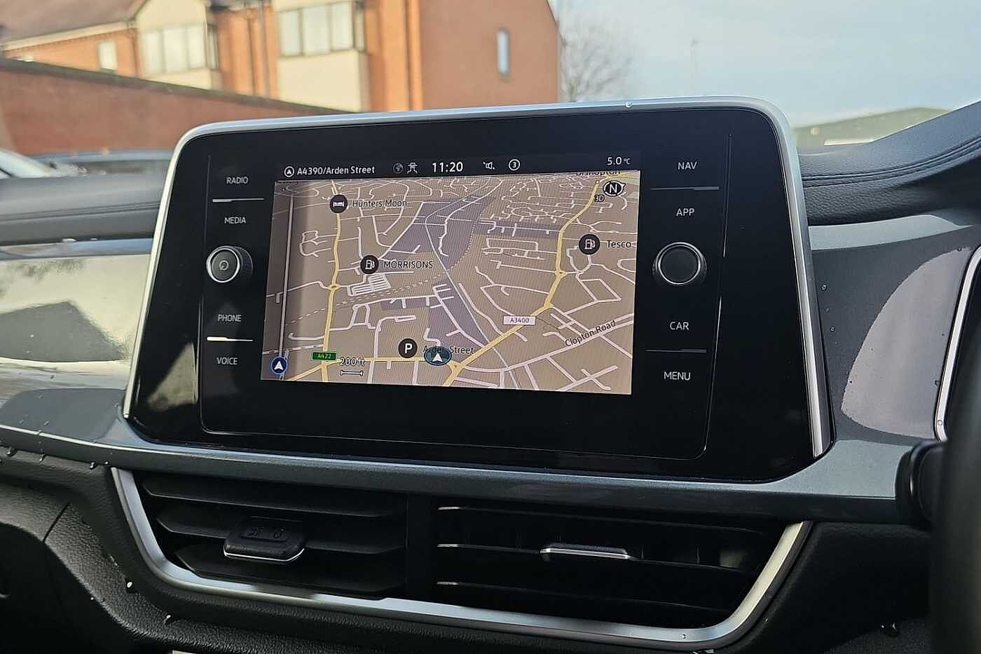 Used Volkswagen T-Roc 2023 for sale - 76635352: Photo 15