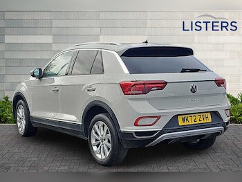 Used Volkswagen T-Roc 2023 for sale - 76635352: Photo