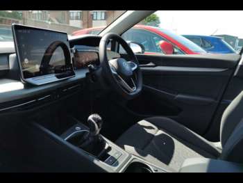 Used Volkswagen Golf 2025 for sale - 75259013: Photo