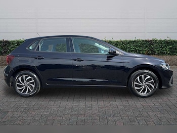 Used Volkswagen Polo 2022 for sale - 78959736: Photo