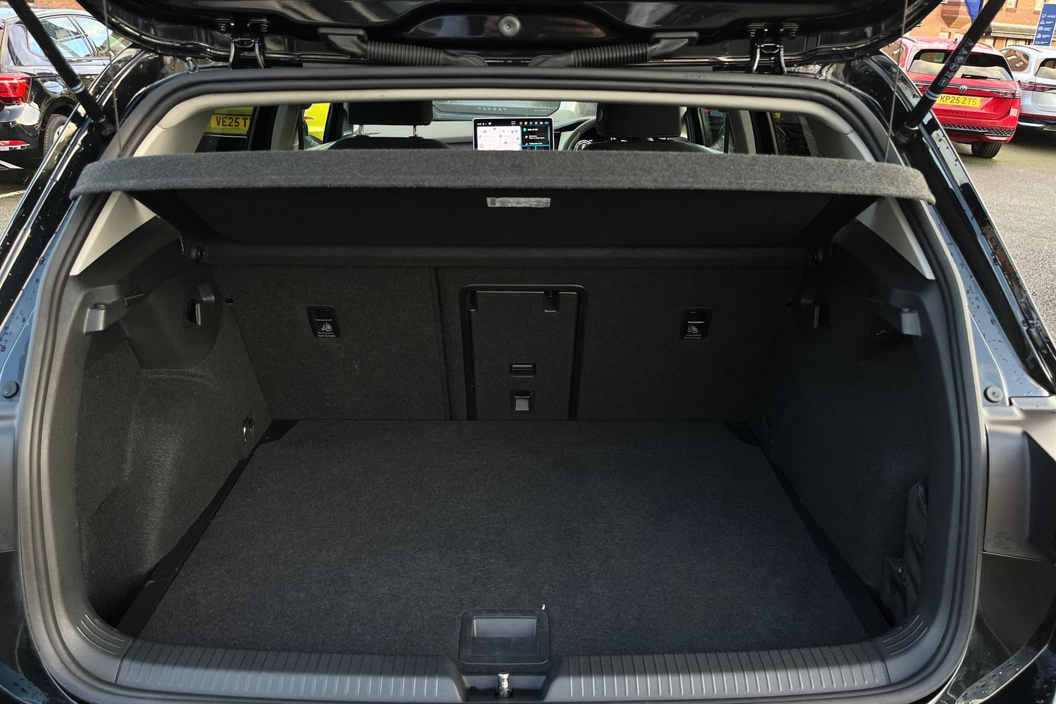 Used Volkswagen Golf 2025 for sale - 77627102: Photo 10