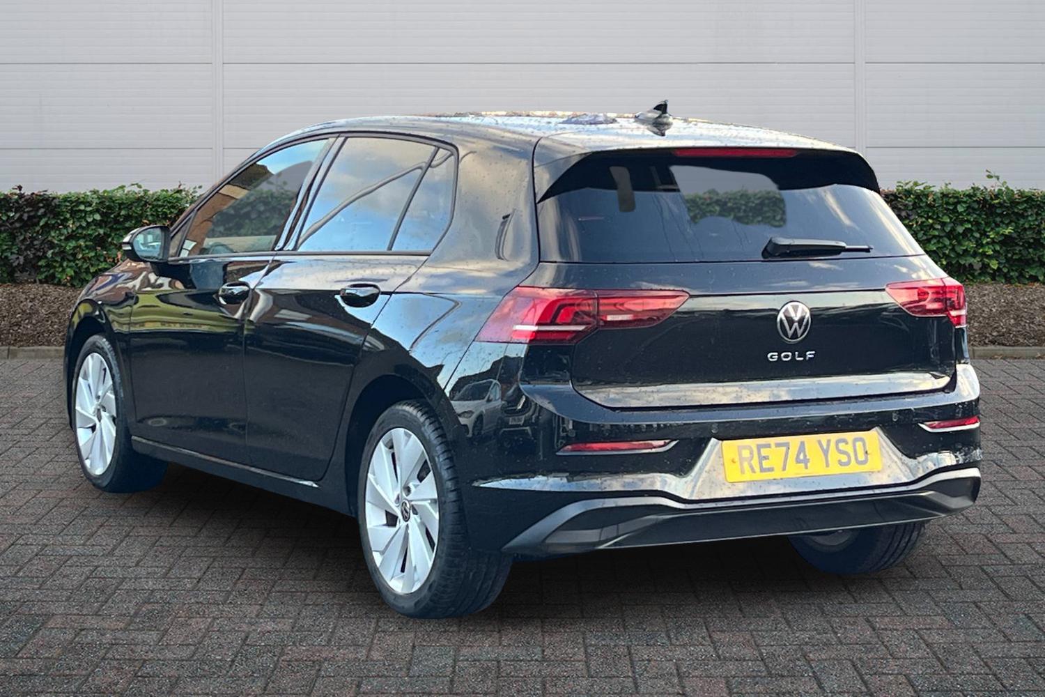 Used Volkswagen Golf 2025 for sale - 77627102: Photo 2