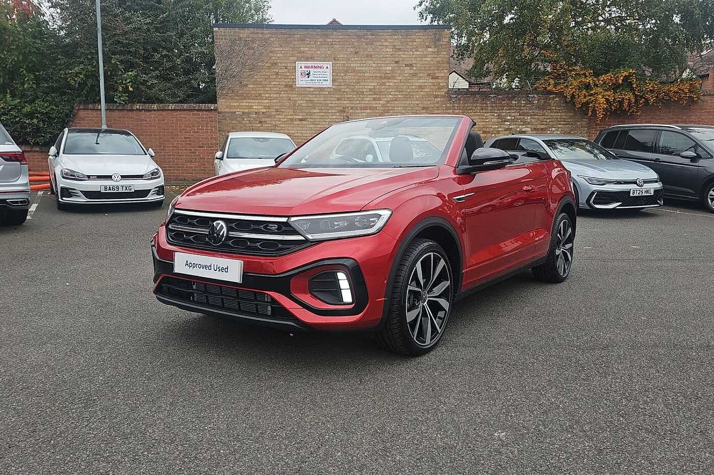 Used Volkswagen T-Roc 2025 for sale - 76176049: Photo 13