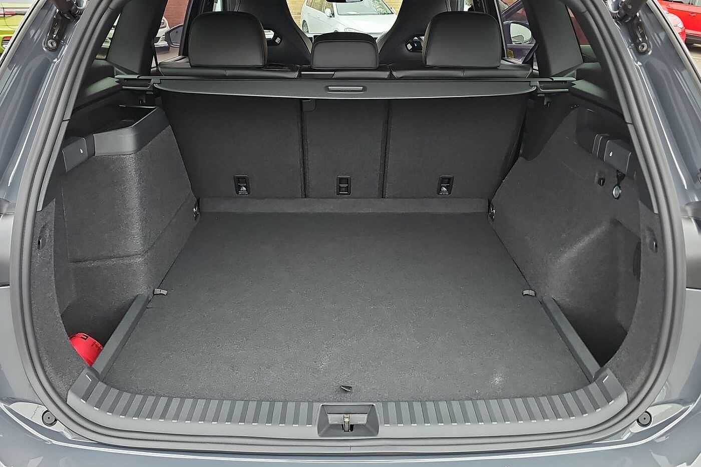 Used Volkswagen Touran 2025 for sale - 77052383: Photo 11