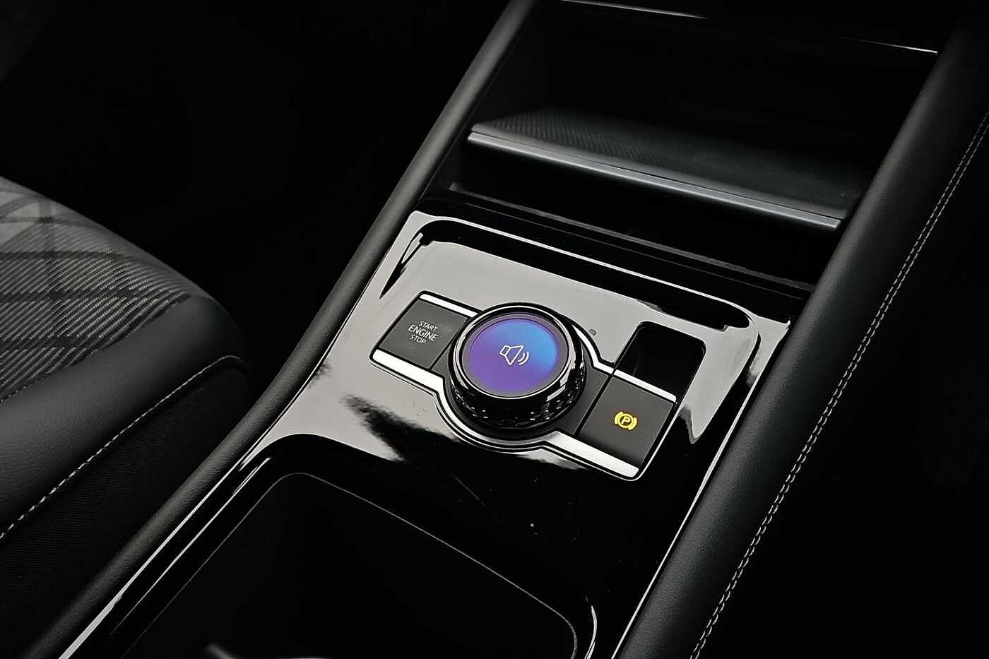 Used Volkswagen Touran 2025 for sale - 77052383: Photo 17