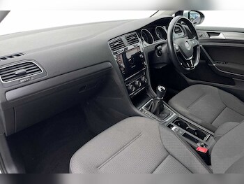 Used Volkswagen Golf 2018 for sale - 78246312: Photo