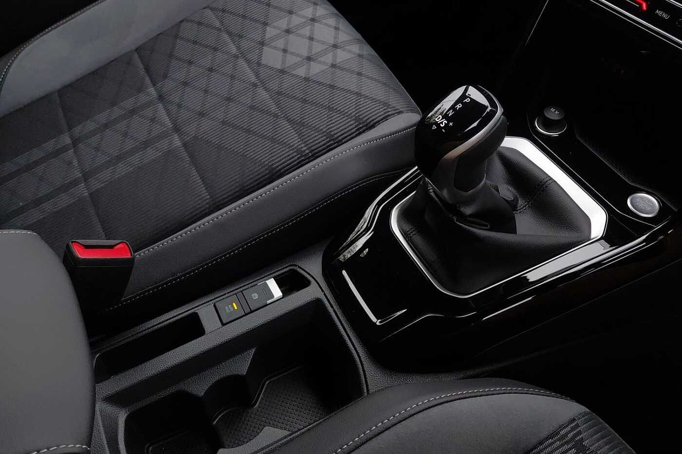 Used Volkswagen T-Roc 2025 for sale - 77177478: Photo 18