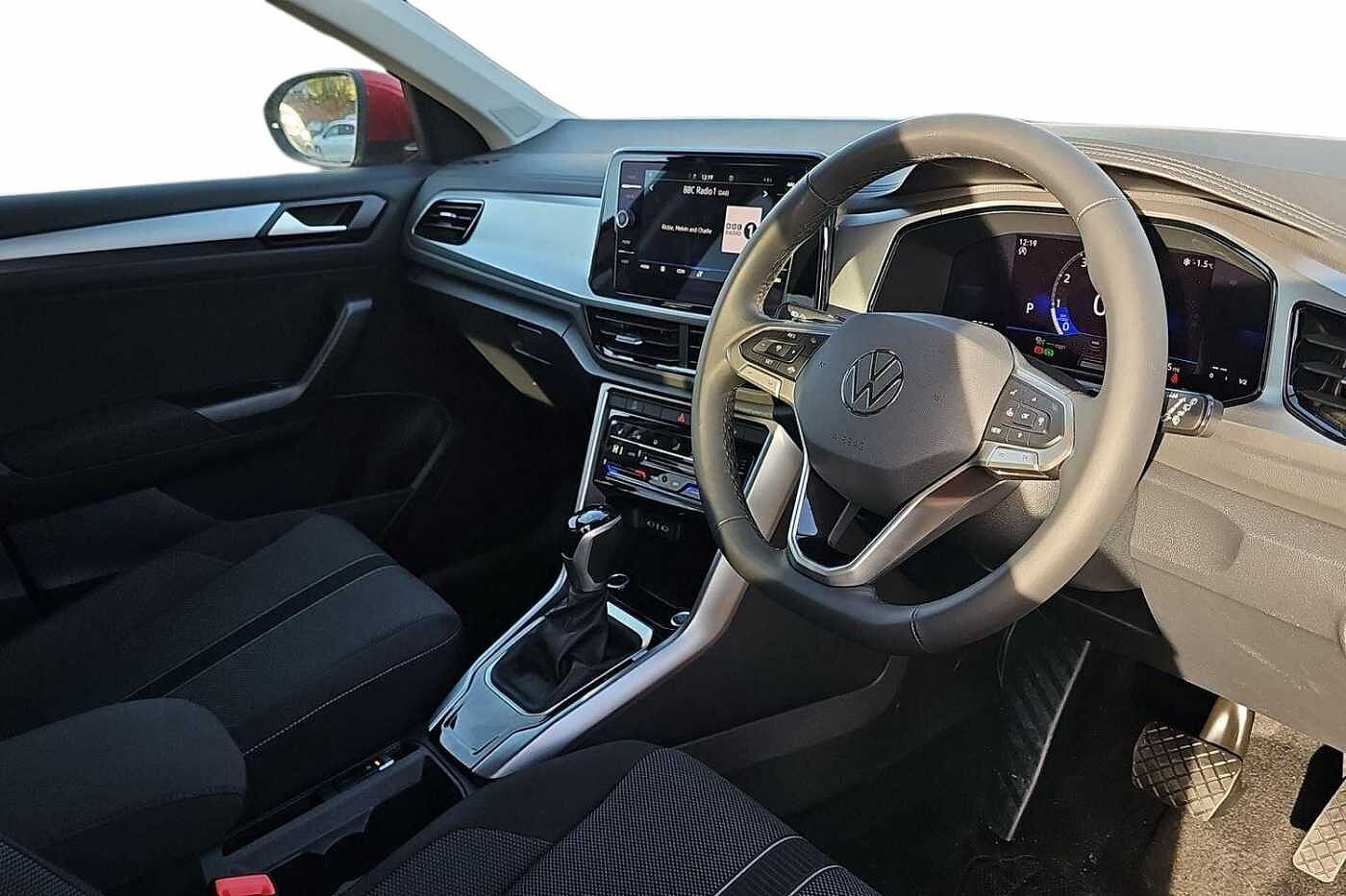 Used Volkswagen T-Roc 2025 for sale - 77176765: Photo 6