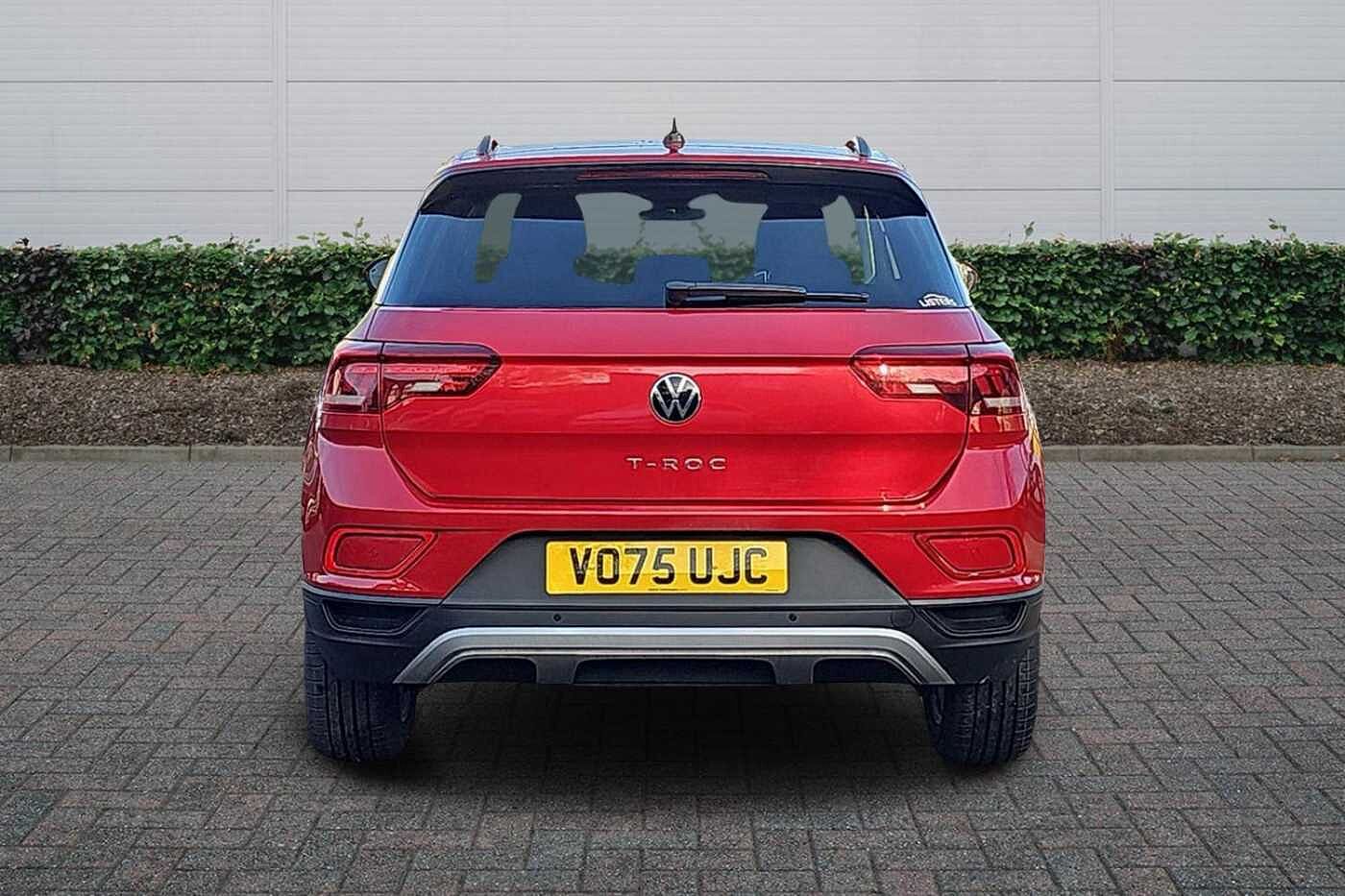Used Volkswagen T-Roc 2025 for sale - 77176765: Photo 8