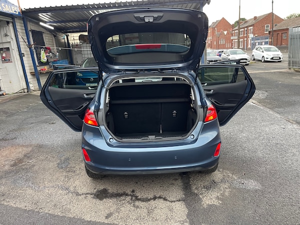 Used Ford Fiesta 2022 for sale - 74208148: Photo 4