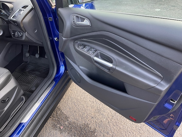 Used Ford C-Max 2016 for sale - 74208151: Photo 12