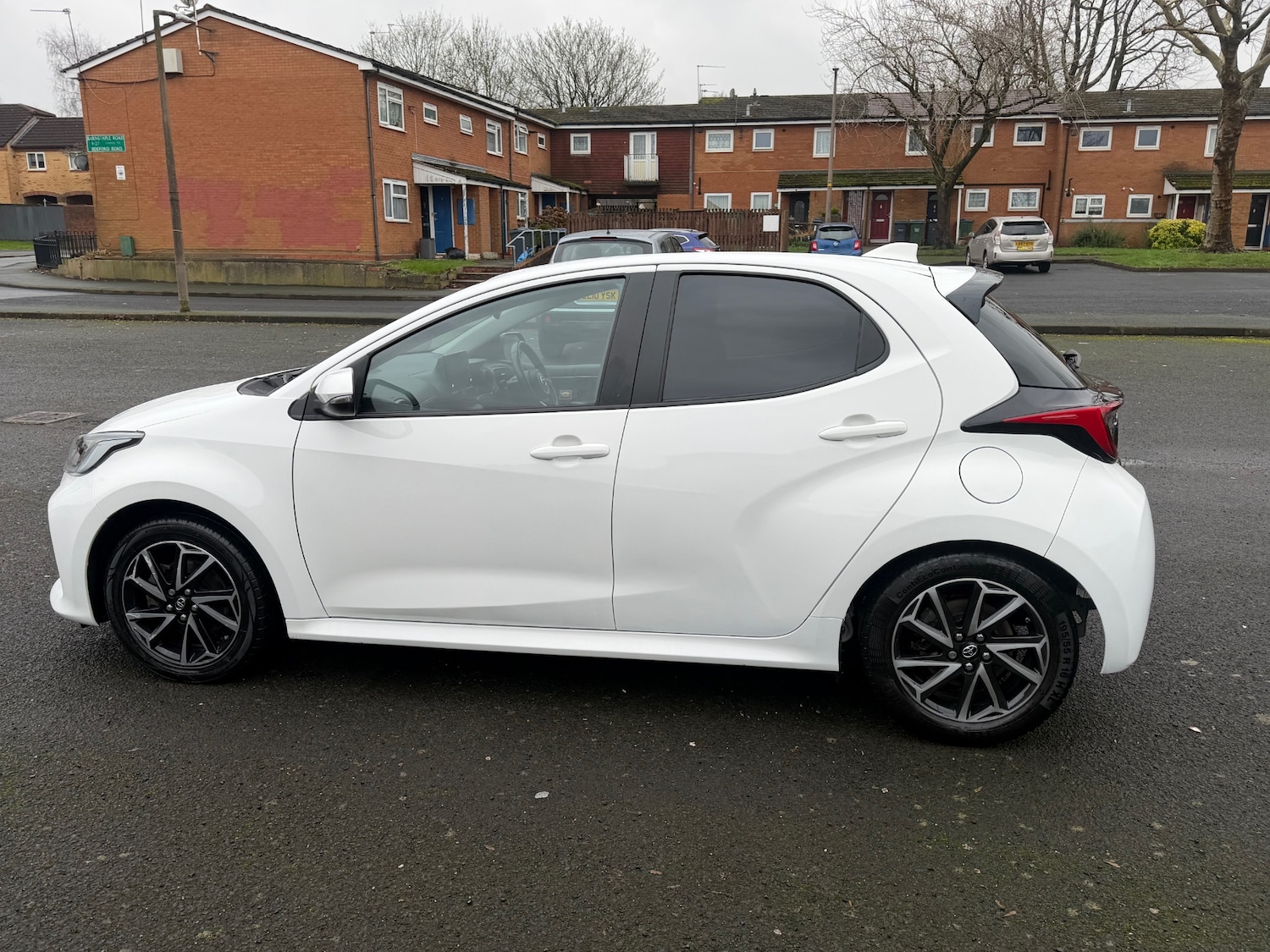 Used Toyota Yaris 2022 for sale - 77611371: Photo 18