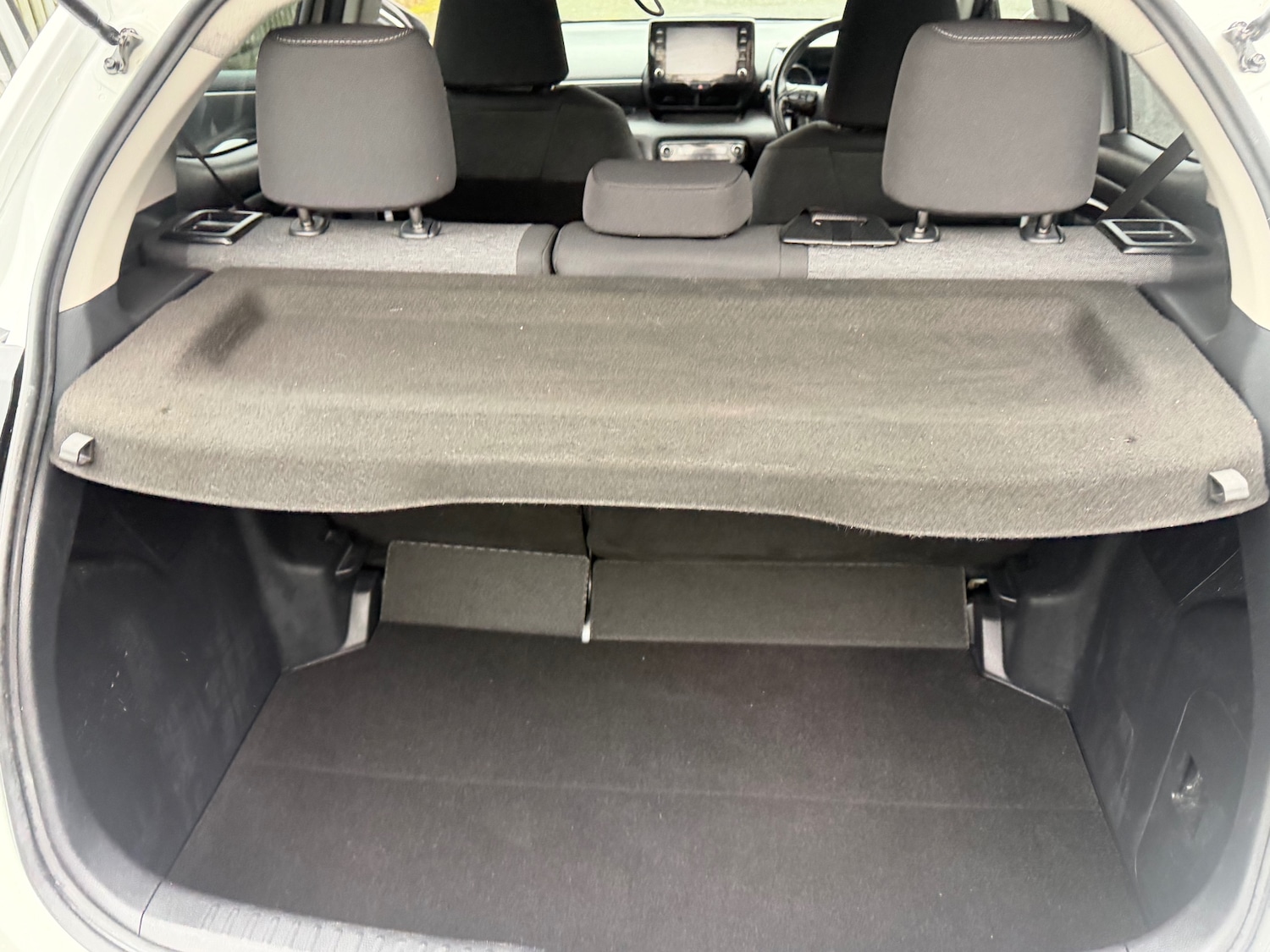 Used Toyota Yaris 2022 for sale - 77611371: Photo 25