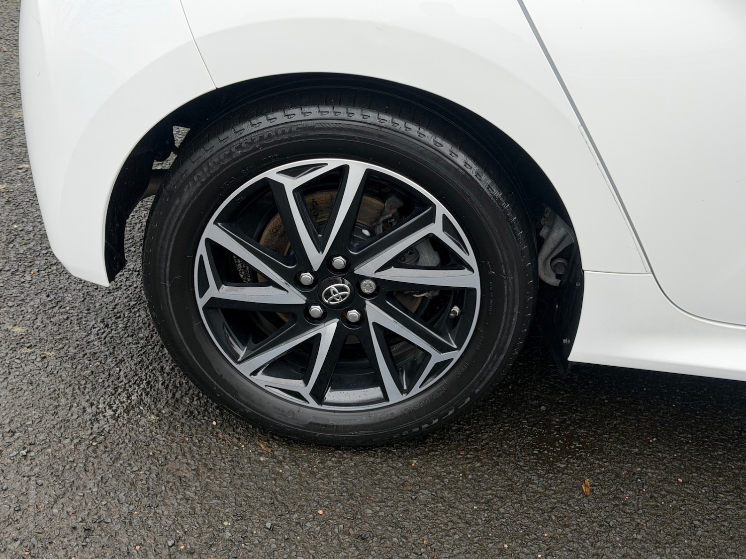 Used Toyota Yaris 2022 for sale - 77611371: Photo 29