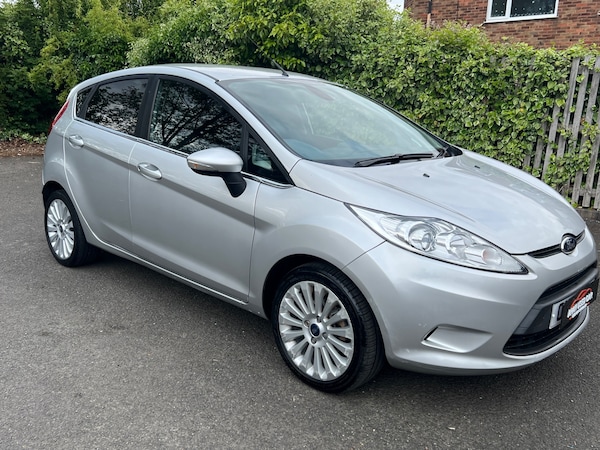 Used Ford Fiesta 2010 for sale - 74898324: Photo 25