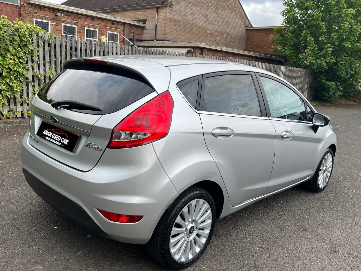 Vehicle 28