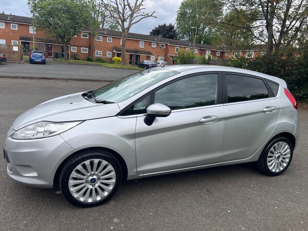 Used Ford Fiesta 2010 for sale - 74898324: Photo 31