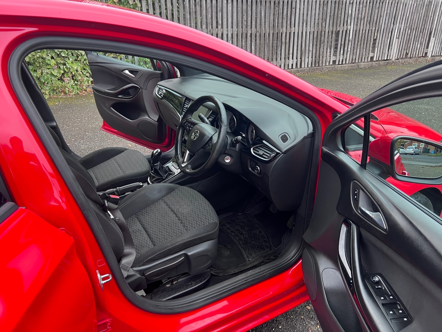 Used Vauxhall Astra 2017 for sale - 76255183: Photo 14
