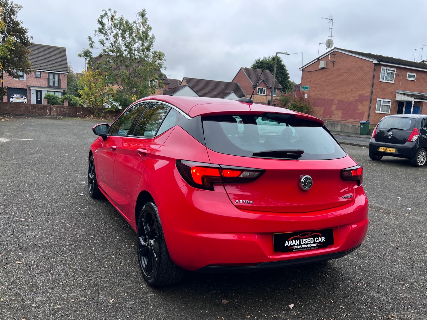 Used Vauxhall Astra 2017 for sale - 76255183: Photo 2
