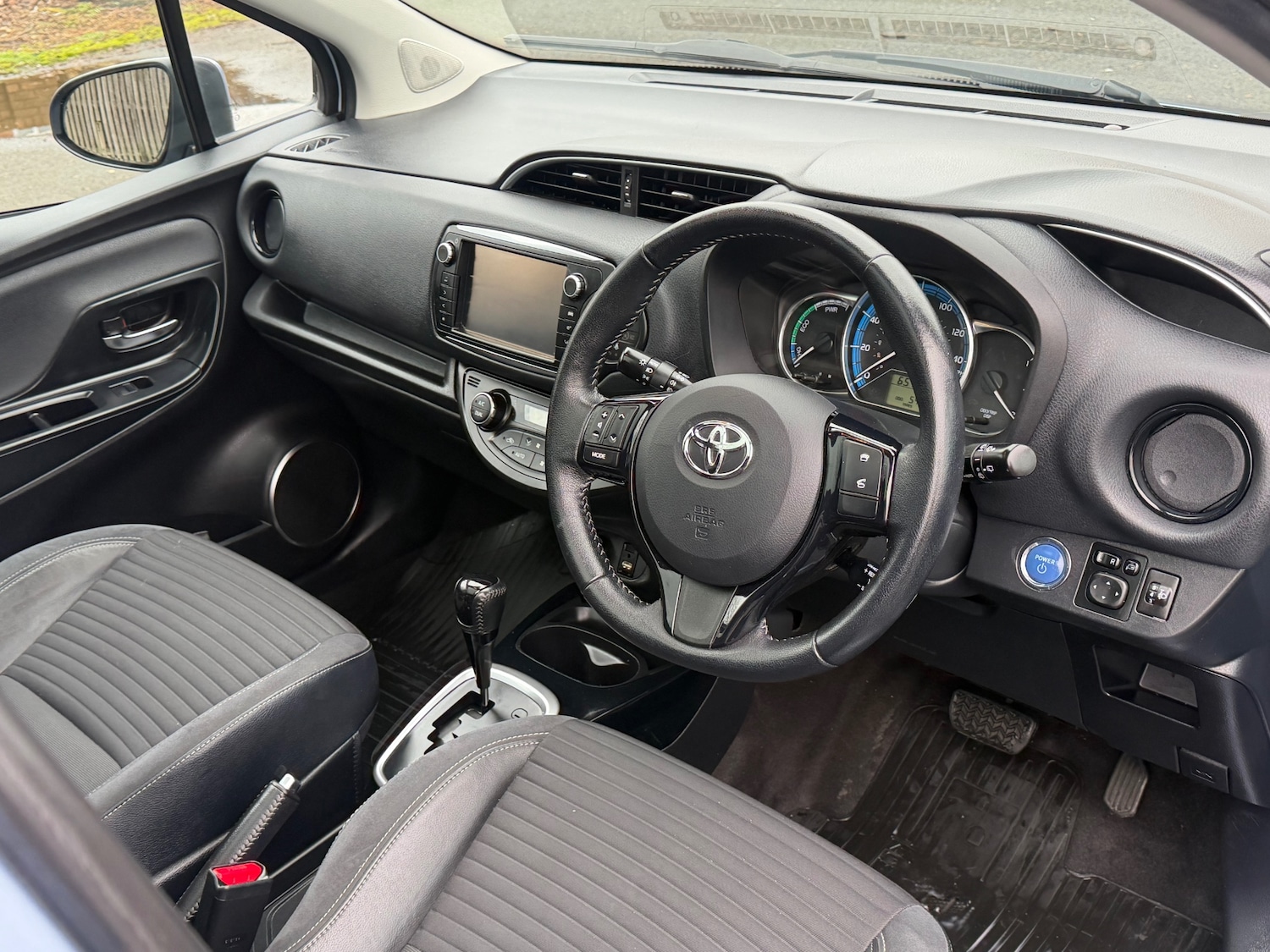 Used Toyota Yaris 2016 for sale - 77611379: Photo 15
