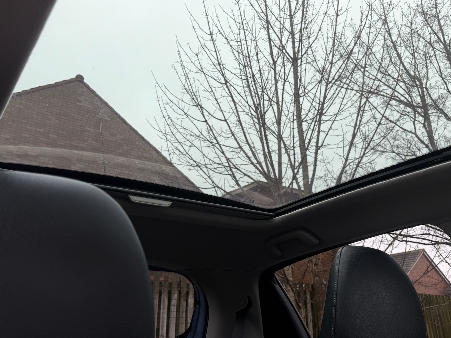 Used Toyota Yaris 2016 for sale - 77611379: Photo 16