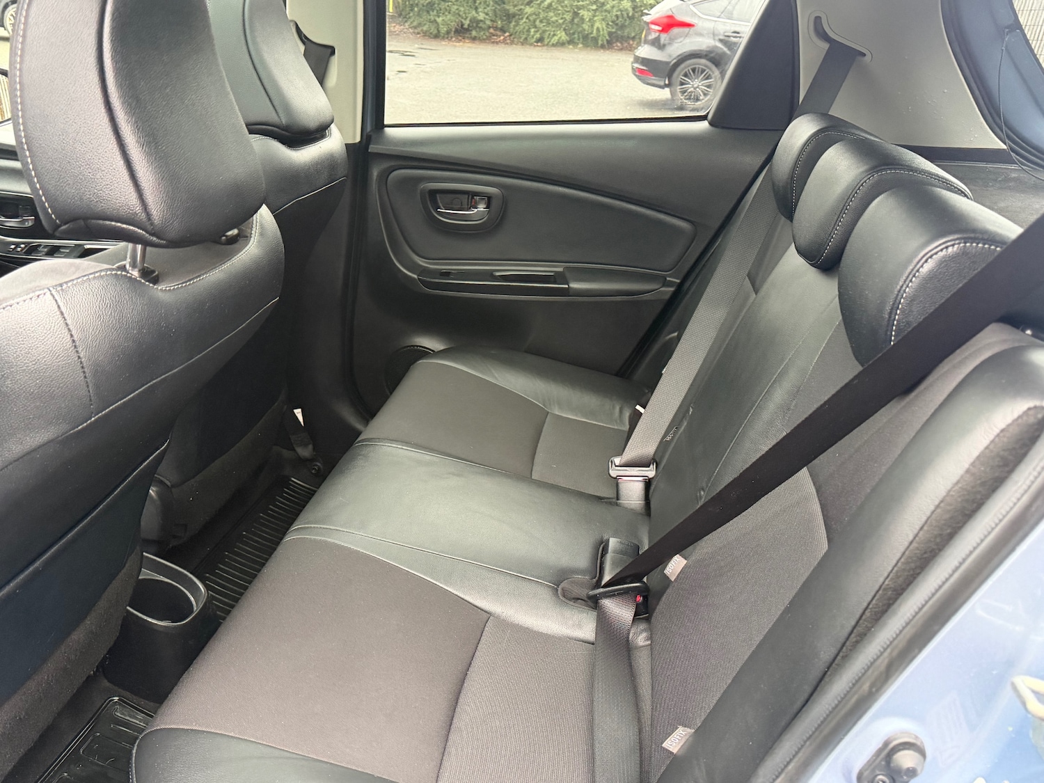 Used Toyota Yaris 2016 for sale - 77611379: Photo 25