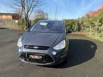 2014 (64) - 2.0 TDCi 140 Titanium 5dr Powershift