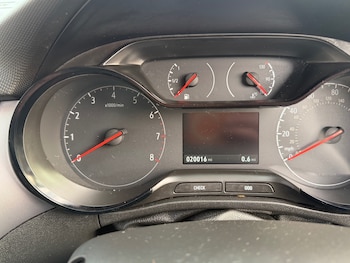 2019 (19) - 1.2 SE Nav 5dr