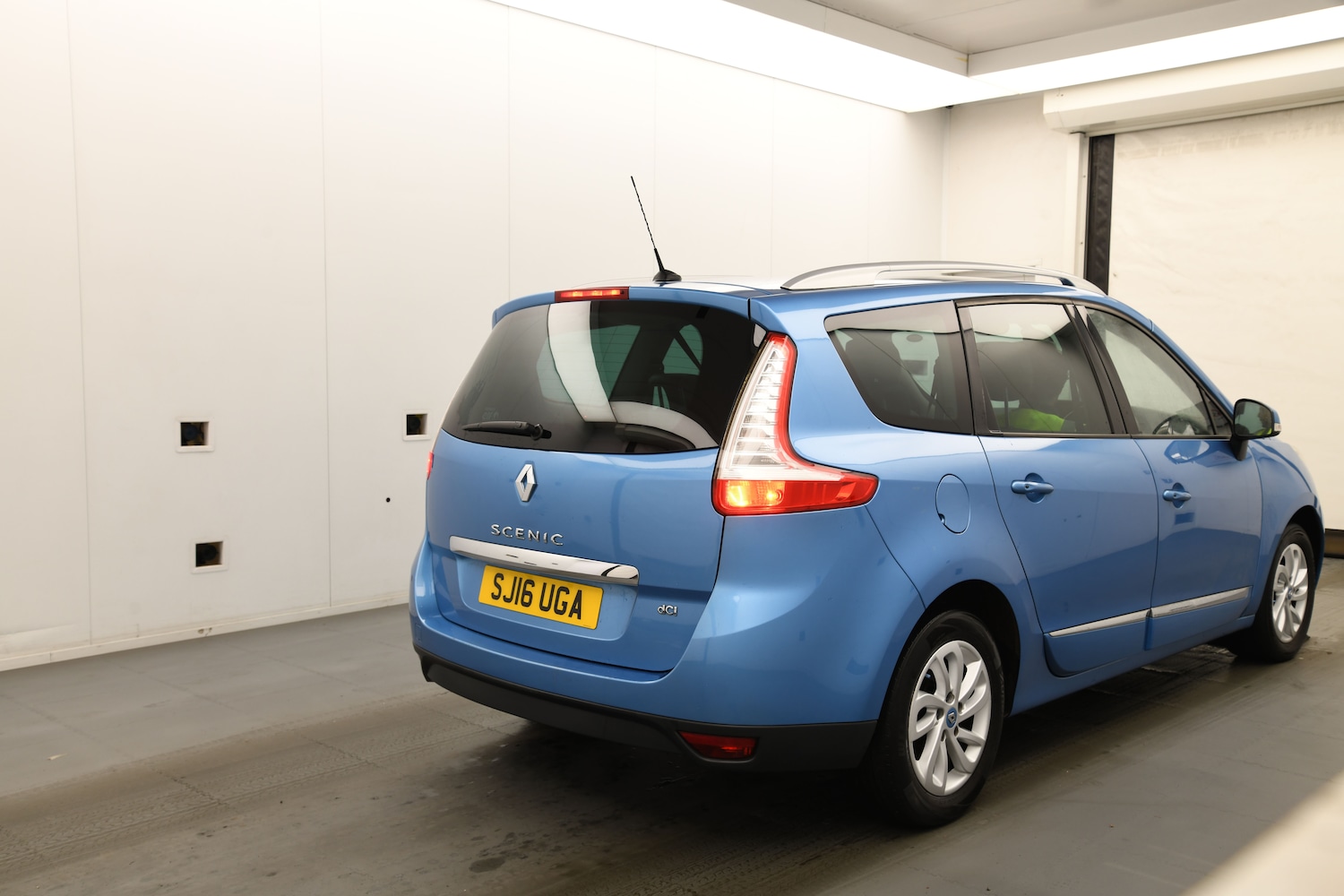 Used Renault Grand Scenic 2016 for sale - 76536964: Photo 4