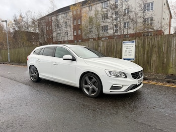 2015 (65) - D4 [181] R DESIGN 5dr