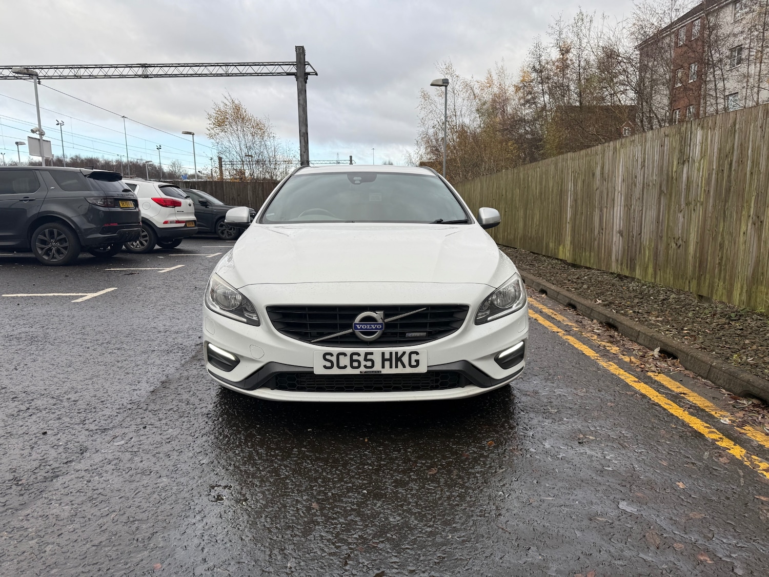 Used Volvo V60 2015 for sale - 76831229: Photo 8