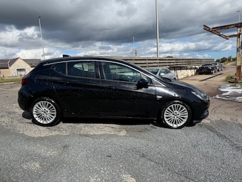 Used Vauxhall Astra 2018 for sale - 75825456: Photo