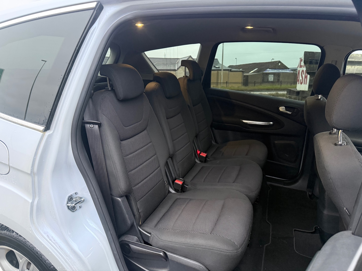 Used Ford S-Max 2014 for sale - 77023487: Photo 10