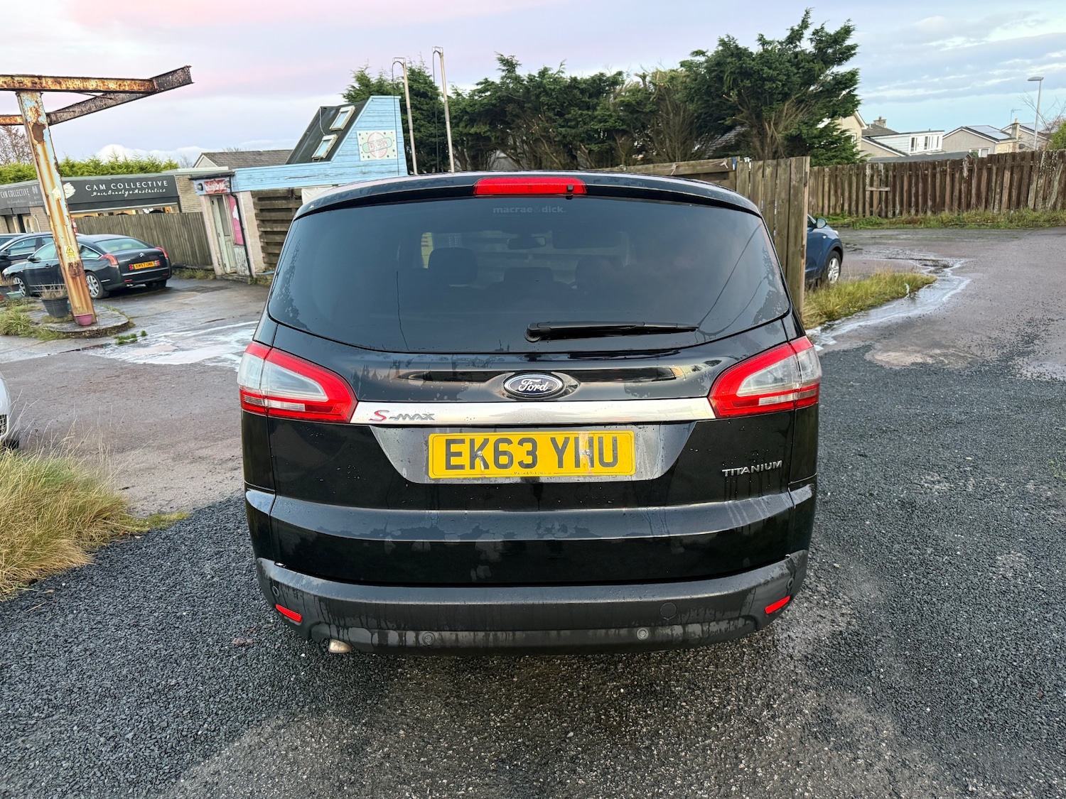 Used Ford S-Max 2013 for sale - 76536946: Photo 4