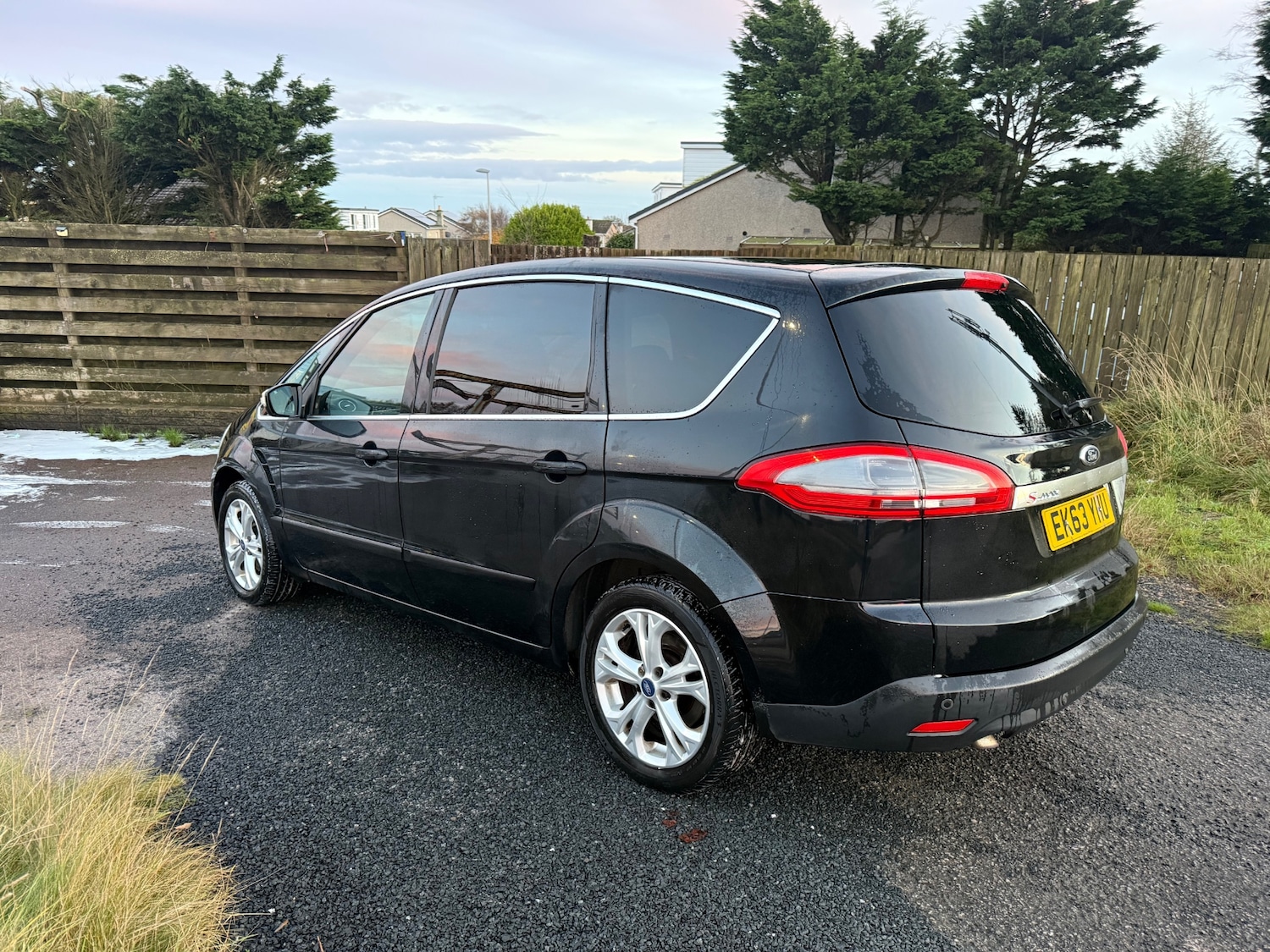 Used Ford S-Max 2013 for sale - 76536946: Photo 5