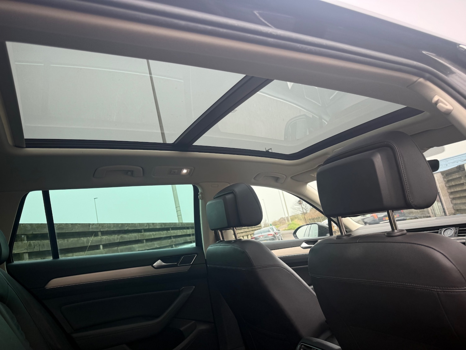 Used Volkswagen Passat 2018 for sale - 76477697: Photo 12