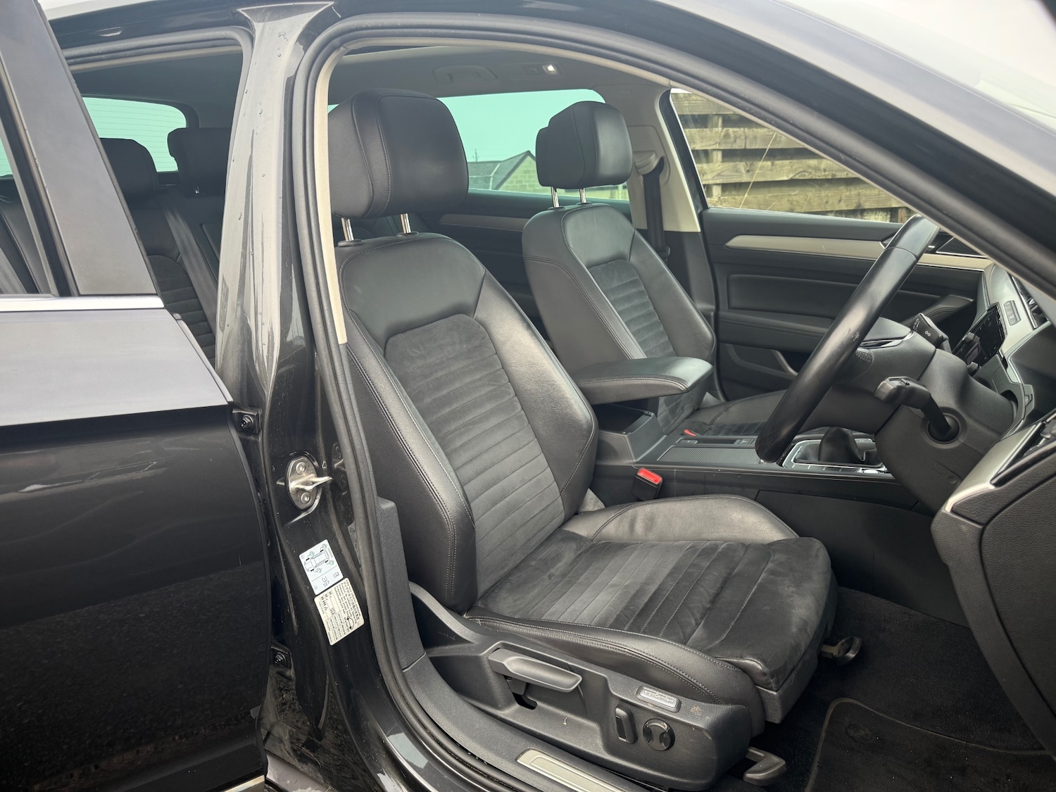 Used Volkswagen Passat 2018 for sale - 76477697: Photo 9