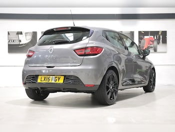Used Renault Clio 2015 for sale - 76432550: Photo