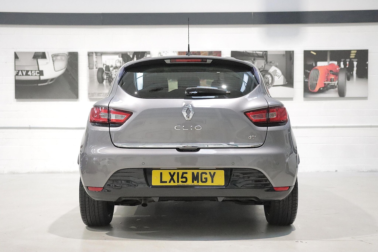 Used Renault Clio 2015 for sale - 76432550: Photo 4