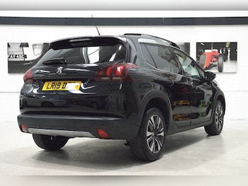 Used Peugeot 2008 2019 for sale - 76227706: Photo 3